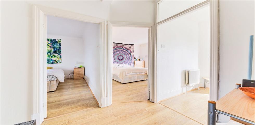 			2 Bedroom, 1 bath, 1 reception Flat			 Sherriff Road, WEST HAMPSTEAD